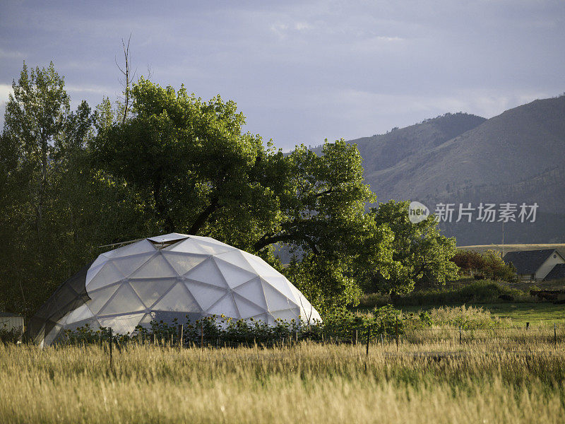 科罗拉多州的Garden Grow Dome